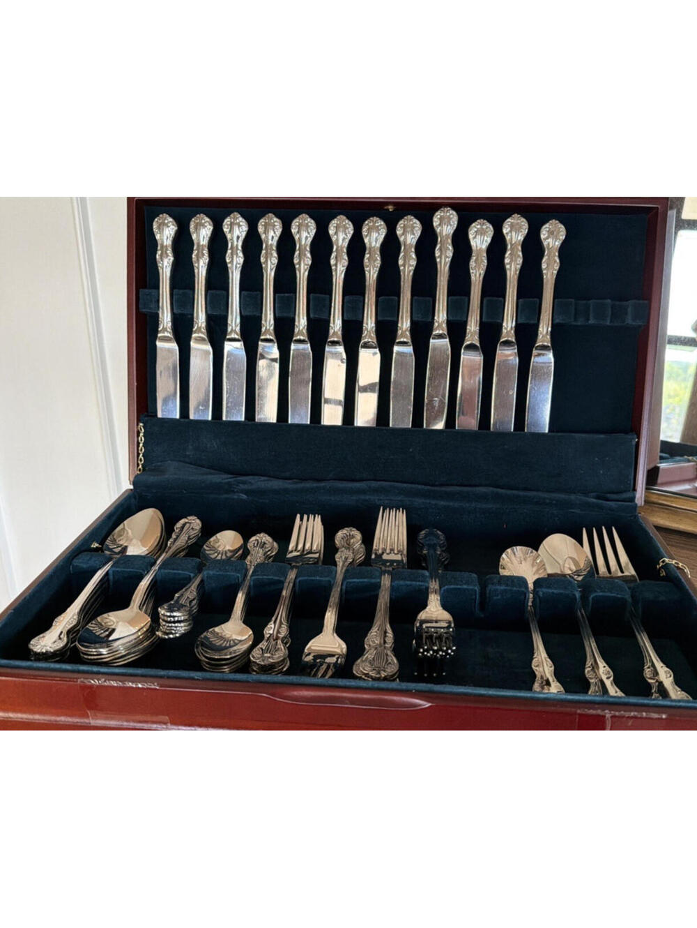 Wallace Camden Stainless Flatware Set – Service for 12 w Chest 63 Piece Set